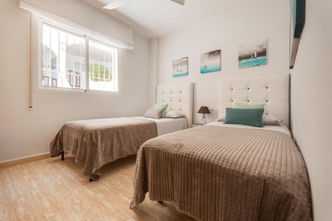 Apartamento Dom Amaia Oriola  Exterior foto